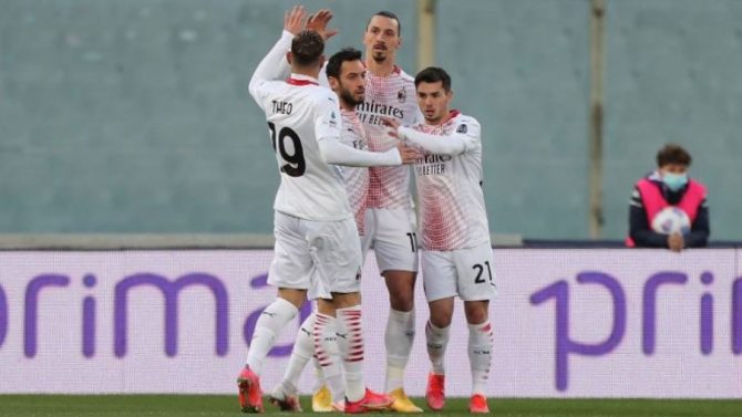 Φιορεντίνα – Μίλαν 2-3: Ανατροπή στην ανατροπή και ελπίδα τίτλου (vid) Φιορεντίνα – Μίλαν 2-3: Ανατροπή στην ανατροπή και ελπίδα τίτλου (vid)