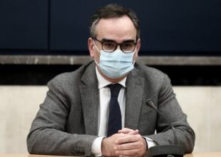 Self test: Υποχρεωτική η χρήση για μαθητές και καθηγητές