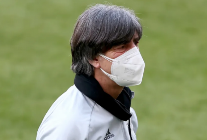 Κρούσμα κορωνοϊού στην εθνική Γερμανίας: θετικός ο Χόφμαν