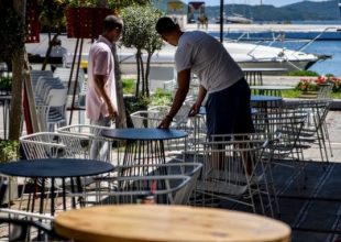 Σκέρτσος: Άνοιγμα εξωτερικής εστίασης – λιανεμπορίου μέσα στον Απρίλιο