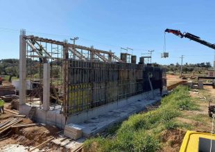 «Τρέχουν» οι εργασίες στα Σπάτα