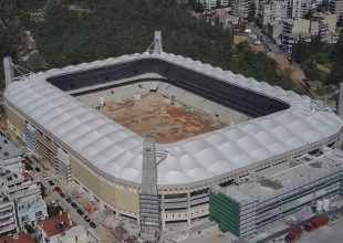 Έφτασαν στην Αγιά Σοφιά – OPAP Arena τα πρώτα καθίσματα (VIDEO)