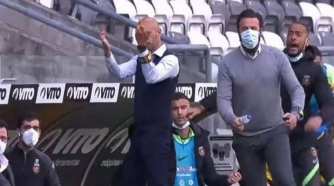 Πρόστιμο και αποκλεισμός για Καρντόσο