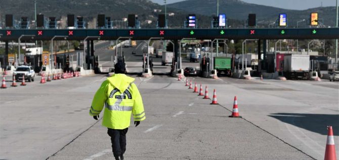 Lockdown: Τι απάντησε ο Χαρδαλιάς περί ανοίγματος των μετακινήσεων το Πάσχα