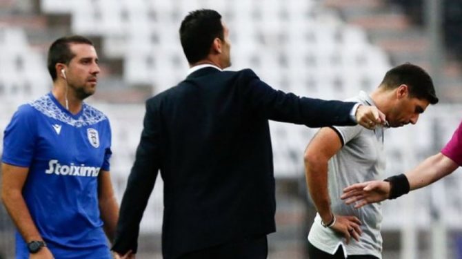 Ο βοηθός του Αμπέλ Φερέιρα έπαιξε μπουνιές με τον αντιπρόεδρο της Φλαμένγκο! Ο βοηθός του Αμπέλ Φερέιρα έπαιξε μπουνιές με τον αντιπρόεδρο της Φλαμένγκο!