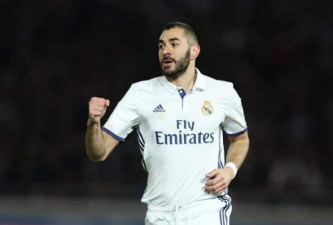 Μετά τον Μόντριτς ανανεώνει ο Μπενζεμά στη Ρεάλ