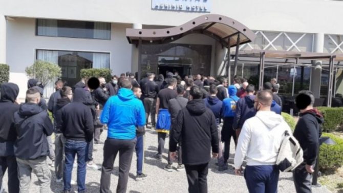 Παναιτωλικός: «Ντόπες» από τον κόσμο στο ξενοδοχείο