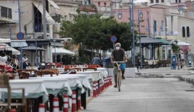 Κορωνοϊός: Οριζόντιος εμβολιασμός στα νησιά με πληθυσμό μέχρι 10.000 κατοίκους