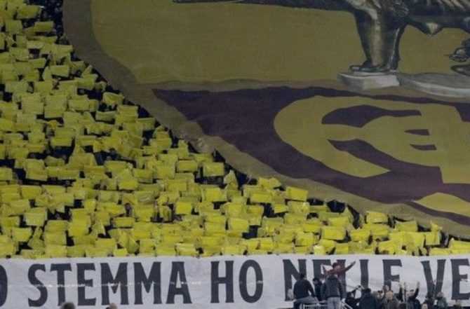 Το μήνυμα των οπαδών της Ρόμα σε παίκτες ενόψει Γιουνάιτεντ: «Κάντε τους να μας θυμούνται»