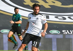 Παρέμεινε στην Serie A και αγοράζει… Βέρντε η Σπέτσια