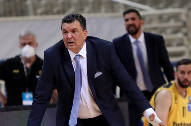 Αγγέλου: «Μεγάλη καταπόνηση και στρες – Προχωράμε…»