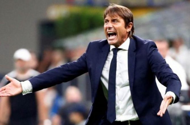 Εφιαλτική πρεμιέρα με τριάρα από τη Βερόνα για τη Νάπολι! Εφιαλτική πρεμιέρα με τριάρα από τη Βερόνα για τη Νάπολι!