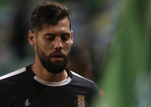 Σιμάο: Επιστρέφει και… πονοκεφαλιάζει την ΑΕΚ