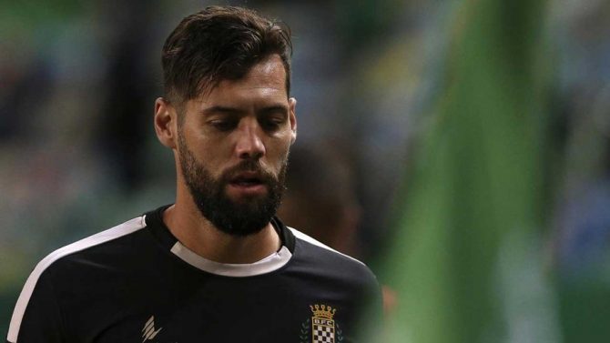 Σιμάο: Επιστρέφει και… πονοκεφαλιάζει την ΑΕΚ