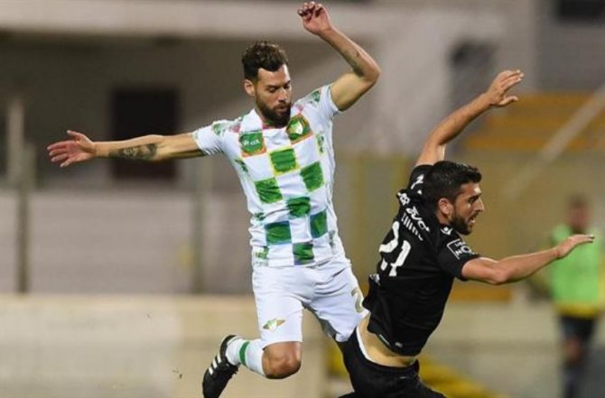 Έκανε πέναλτι και αποβλήθηκε στο τελευταίο του ματς ο Σιμάο