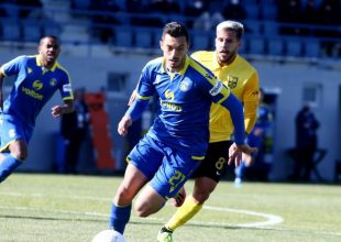 Κώτσιρας: «Στόχος μας η πρώτη νίκη στα Play Off»