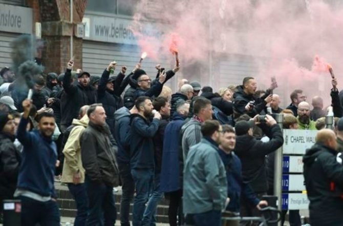 Η ανακοίνωση της Μάντσεστερ Γιουνάιτεντ για τα επεισόδια: «Θα τιμωρήσουμε όσους εμπλέκονται»