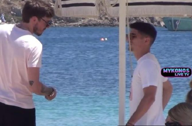Διακοπές στη Μύκονο για τον Μάνταλο μαζί με τον Μπάρκα