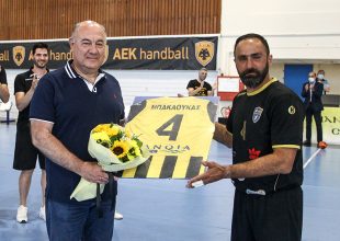 Χάντμπολ: «Ντόπες» από Μπακαούκα πριν τον τελικό
