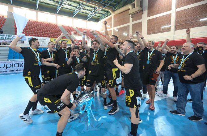 Αραμπατζής: «Πετύχαμε τον πρώτο στόχο μας, προετοιμαζόμαστε για τους ευρωπαϊκούς τελικούς»
