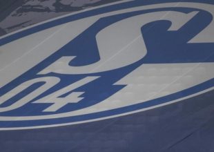 Σάλκε: Ανακοίνωσε κρούσμα κορωνοϊού – Στον «αέρα» το ματς με τη Χέρτα