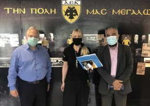 Με κάθε ανακοίνωση μεταγραφής της βοηθάει «Το Χαμόγελο του Παιδιού»