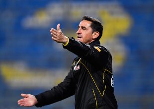 Κλείνει την σεζόν με 4-3-3 και με ερωτηματικά
