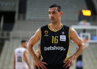 «Φεύγω με ψηλά το κεφάλι όμως η αποτυχία μας είναι ξεκάθαρη»