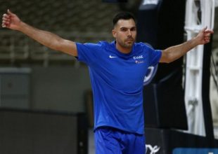 Σλούκας: «Μεγάλη προσωπικότητα ο Πιτίνο- Στόχος μου μια διάκριση με την Εθνική»