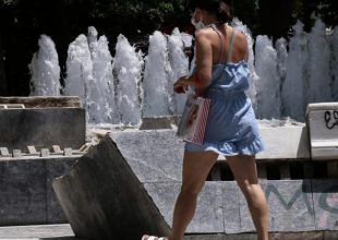 Καιρός: Δεύτερος καύσωνας προ των πυλών, 42 βαθμοί σήμερα σε Μεσσηνία, Φθιώτιδα – Οι αυριανές θερμοκρασίες σε χάρτες