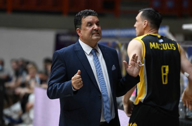 Επίσημο: «Τέλος» ο Αγγέλου από την ΑΕΚ