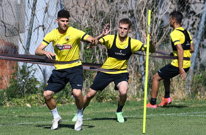 Η προπόνηση της ΑΕΚ στην Πορταριά (VIDEOS)