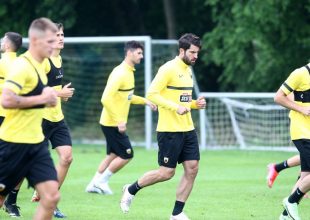 Φωτογραφίες απ’ την πρωινή προπόνηση της ΑΕΚ