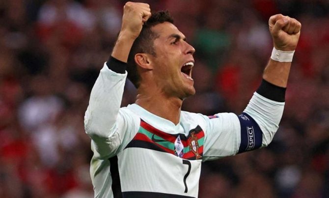 Ρονάλντο: Ντέρμπι του Μάντσεστερ για την απόκτηση του Πορτογάλου σούπερ σταρ