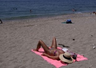 Καύσωνας ξανά από Τετάρτη μαζί με αφρικανική σκόνη