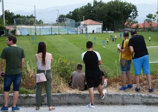 Και η απογευματινή προπόνηση με… κόσμο (ΦΩΤΟ)