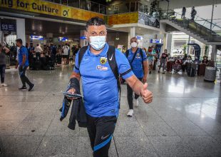 Η αναχώρηση της ΑΕΚ για Ολλανδία (pics)