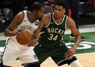 Ντουράντ για Αντετοκούνμπο: «Είναι back to back MVP – Να βρούμε τρόπο να τον αντιμετωπίσουμε»