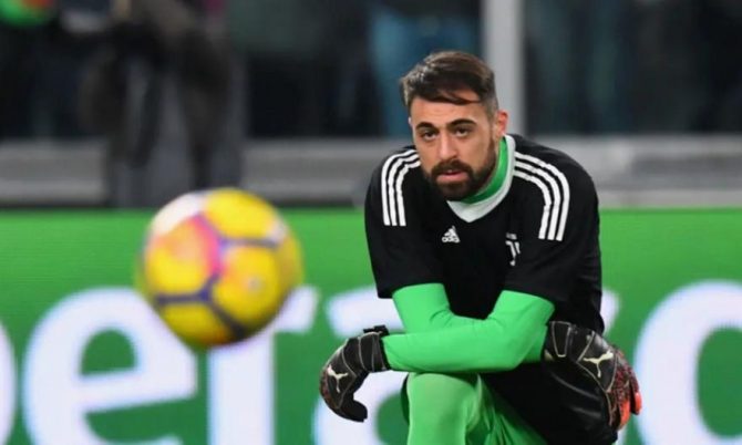 Η Γιουβέντους ανανέωσε μέχρι το 2023 με τον Πινσόλιο Η Γιουβέντους ανανέωσε μέχρι το 2023 με τον Πινσόλιο