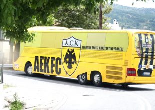 Δεν πήγε Σπάτα η αποστολή, με απόφαση Αλμέιδα κατέλυσαν στο ξενοδοχείο