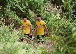 Δουλειά στο γυμναστήριο και επίσκεψη (VIDS)