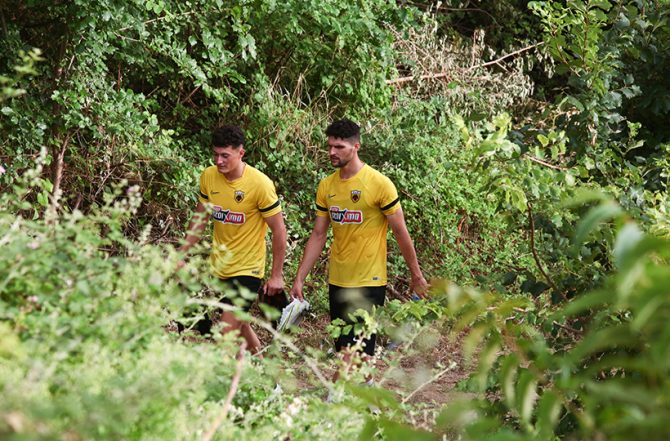 Δουλειά στο γυμναστήριο και επίσκεψη (VIDS)