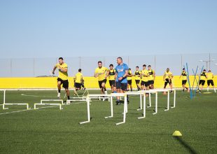 Κορωνοϊός: Αρνητικά τα τεστ της ΑΕΚ – Ξεκινά ο επαναληπτικός εμβολιασμός
