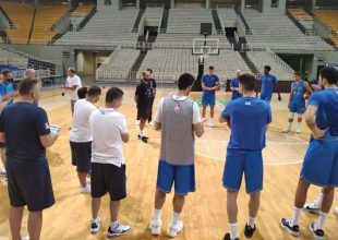 Η φωτογραφία με το αντίο του Σπανούλη στους παίκτες της Εθνικής