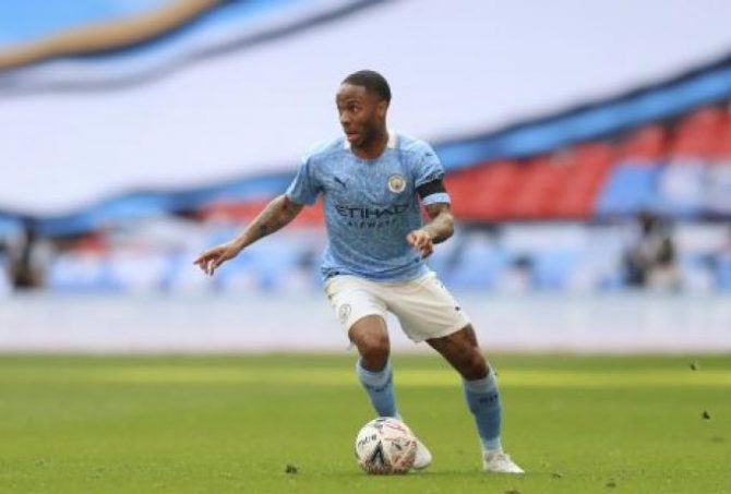 Στέρλινγκ: «Δεν πρόκειται να φύγω, όποια κι αν είναι η πρόταση»