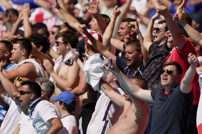 Euro 2020: Πάει για 45.000 κόσμο το “Γουέμπλεϊ” σε ημιτελικούς και τελικό