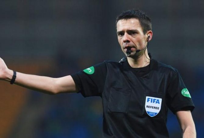 Ο διαιτητής του ΑΕΚ – Βελέζ