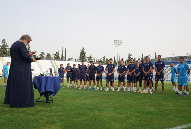 Δύο κρούσματα κορωνοϊού στον Απόλλωνα Σμύρνης