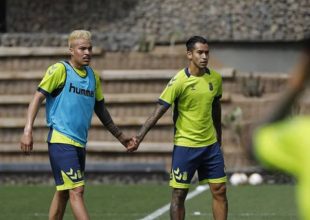 Στην προπόνηση της Λας Πάλμας ο Αραούχο (pics)