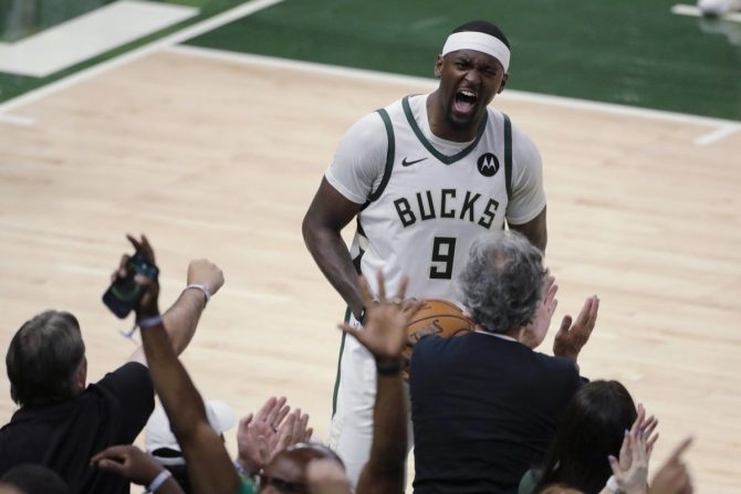 Free agent ο Μπόμπι Πόρτις, οι Μιλγουόκι Μπακς θέλουν να τον κρατήσουν